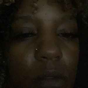 Meet your Posher, Latonya